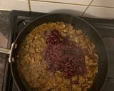 A picture of step 3 of Mince and Kidney Beans.