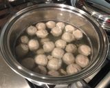 Foto langkah ke 3 dari resep Bakso SapiTanpa pengenyal.