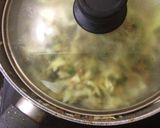 A picture of step 2 of Cabbage with green peas.
