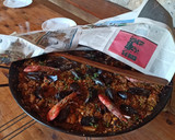Foto del paso 13 de la receta: Paella mar y montaña (o solo de pescado o solo de carne)