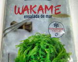 Foto del paso 1 de la receta: Suprema de atún con alga wakame y gamba roja