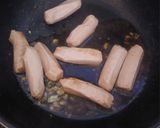 Foto langkah ke 3 dari resep Tumis Sosis Kecap Gercep.