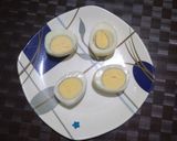 A picture of step 1 of Egg mayo salad.
