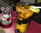 A picture of step 3 of Mango cola.
