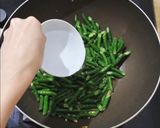 Foto langkah ke 2 dari resep Kacang Panjang Telor Asin.