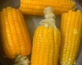 A picture of step 2 of Sweet buttered corn on the cob.