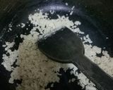A picture of step 6 of Maggi ghujiya.