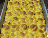 Foto del paso 4 de la receta: Pancitos trenzados de zapallo