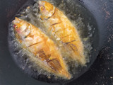 Ikan Selar Goreng Kunyit