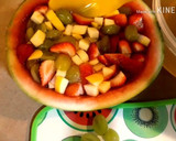 Foto del paso 5 de la receta: Gelatina con frutas encapsuladas en una sandía