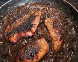 Grillezett csirkemell, meggyszósszal recept fázis 3 fotója