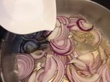 Rôti de bœuf de bonne maman à l'oignon caramélisés