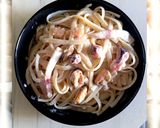 Фото кроку 4 до Локшина з морепродуктами в вершковому соусі.
