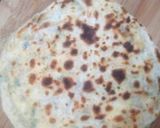 A picture of step 3 of Paneer paratha.