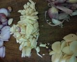 Foto langkah ke 1 dari resep Udang Kuah Lemon.