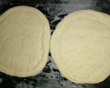 A picture of step 4 of Mince Beef (Qeema) Pizza.