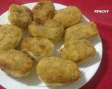 Foto del paso 5 de la receta: Huevos clásicos rellenos de atún y fritos