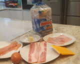 Foto del paso 1 de la receta: Rollitos de pan de molde al horno