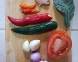 Foto langkah ke 1 dari resep 45. Tumis Tongkol Pedas.