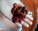 Foto langkah ke 2 dari resep Tumis Tongkol Asam Sunti.