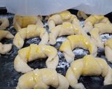 Foto del paso 4 de la receta: Minimedialunas sin levadura (fácil)