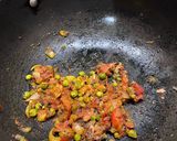 A picture of step 3 of Cheesy Veg Bun.