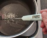A picture of step 4 of Swiss Meringue.