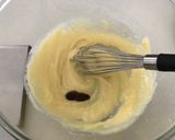 A picture of step 3 of Banana and pecan muffins.