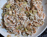 Foto del paso 2 de la receta: Tartaletas de surimi con aguacate y champiñones