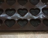 स्मॉल हार्ट चॉकलेट (Small heart chocolate recipe in hindi) रेसिपी चरण 5 फोटो