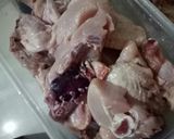 Foto langkah ke 1 dari resep Ayam suwir sambal matah.