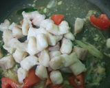 Foto langkah ke 5 dari resep Tumis dori enoki.