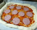 Pas rețetă Pizza cu margini umplute cu cașcaval 2 fotografie