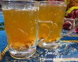 A picture of step 3 of Kashmiri Kahwa.