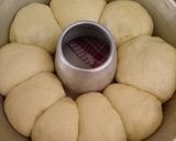 Foto langkah ke 10 dari resep Roti sobek.