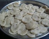 A picture of step 4 of Lachhedar Mathri / Layered Mathri.