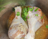 Foto del paso 1 de la receta: Muslo de pollo al cilantro