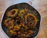 A picture of step 5 of Karela kathi mithi sabji.