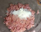 Foto del passaggio 2 della ricetta Polpettone ai funghi al forno