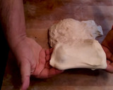 Foto del paso 7 de la receta: 🇮🇹 Masa de Pizza napolitana, que no necesita ser amasada🇮🇹