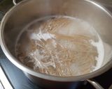 Foto del paso 3 de la receta: Fideos soba con verduras agridulces y picantes