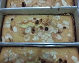 Foto langkah ke 3 dari resep Bolu tabur kismis & almond # Murah Meriah #Siap Ramadan.