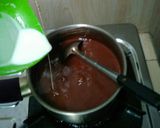 Foto langkah ke 4 dari resep Puding Coklat Ekonomis.