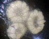 A picture of step 4 of Ring samosa.