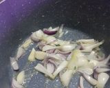 A picture of step 1 of Lettuce Soup.