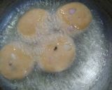 A picture of step 3 of Semolina Tikki.