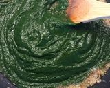 A picture of step 5 of Dhaba Style Palak Anda.
