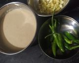 A picture of step 5 of Palak ka saag with makki ki roti and mooli ki sabzi.
