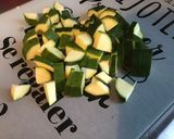 Une image de l'étape 4 de Fenouils et courgette aux saucisses allemandes et épices.