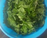 A picture of step 1 of Methi carrot potato.